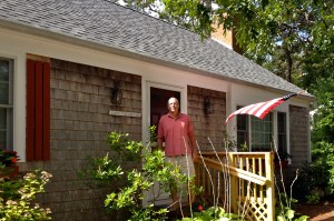 The tiny, tiny sign really says "Livin' the Dream" and we didn't put it there (but we do agree). Enlarge to read.